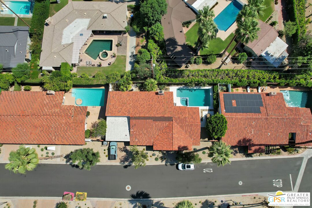 1375 E Primavera Dr