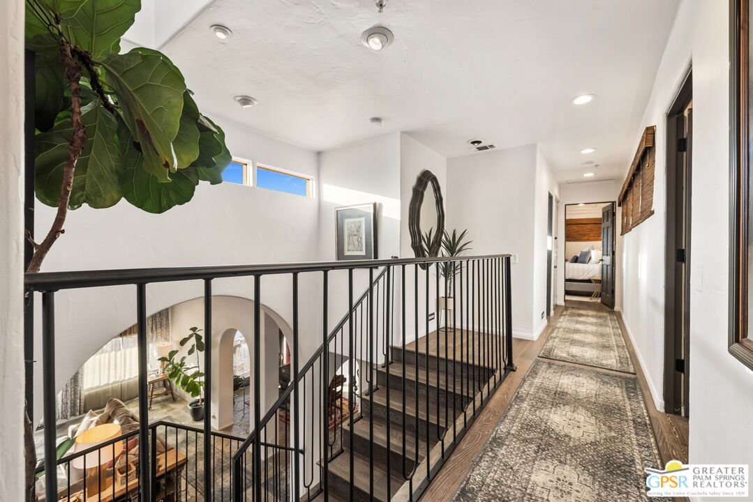 2300 S Bisnaga Ave
