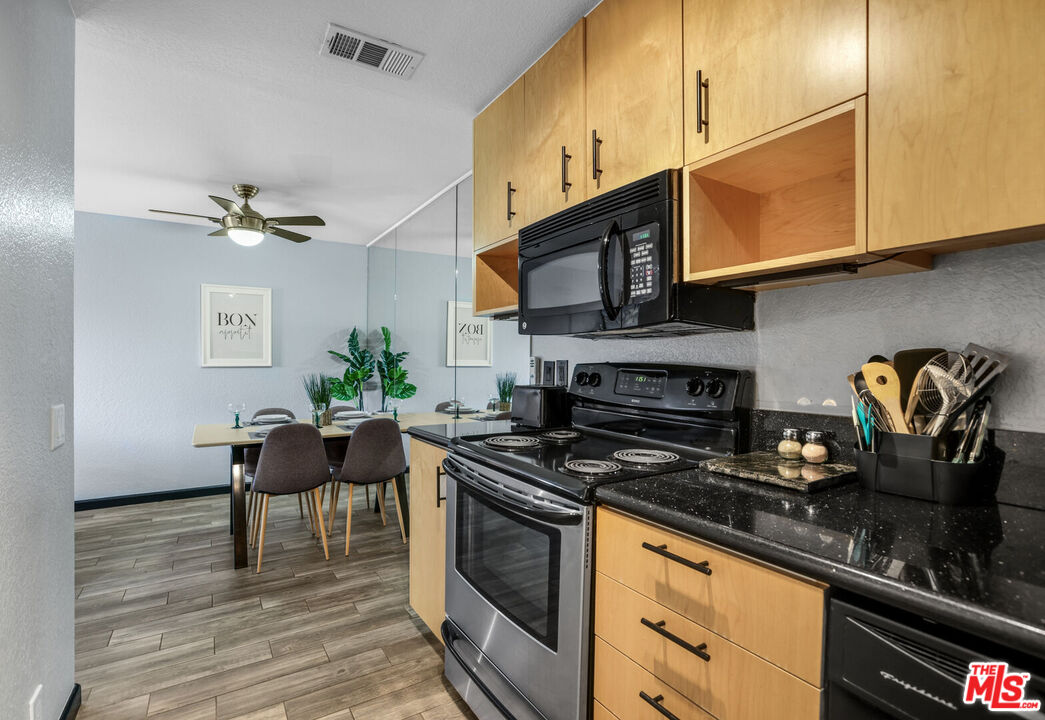 751 N Los Felices Cir Unit: 212