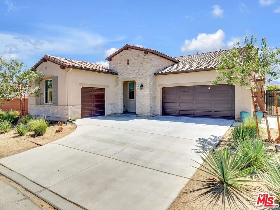 81921 Fiori Del Deserto Dr