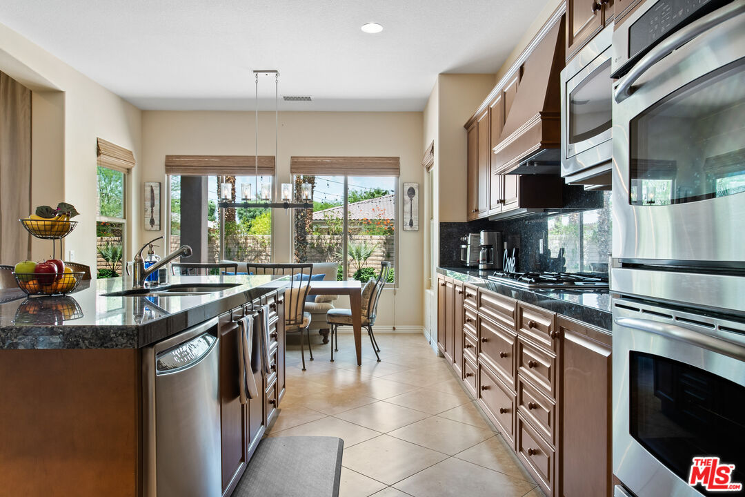 78566 Blackstone Ct