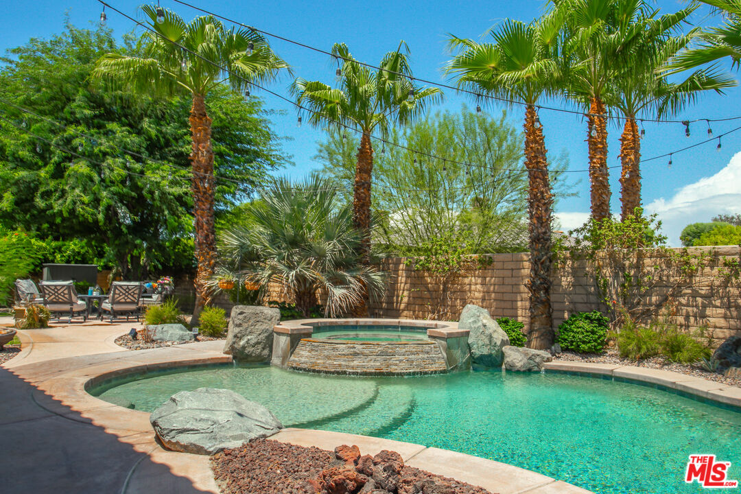78566 Blackstone Ct