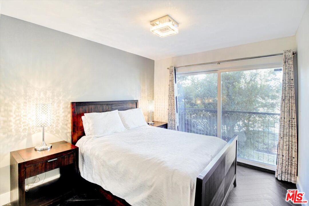 1319 N Detroit St Unit: 108