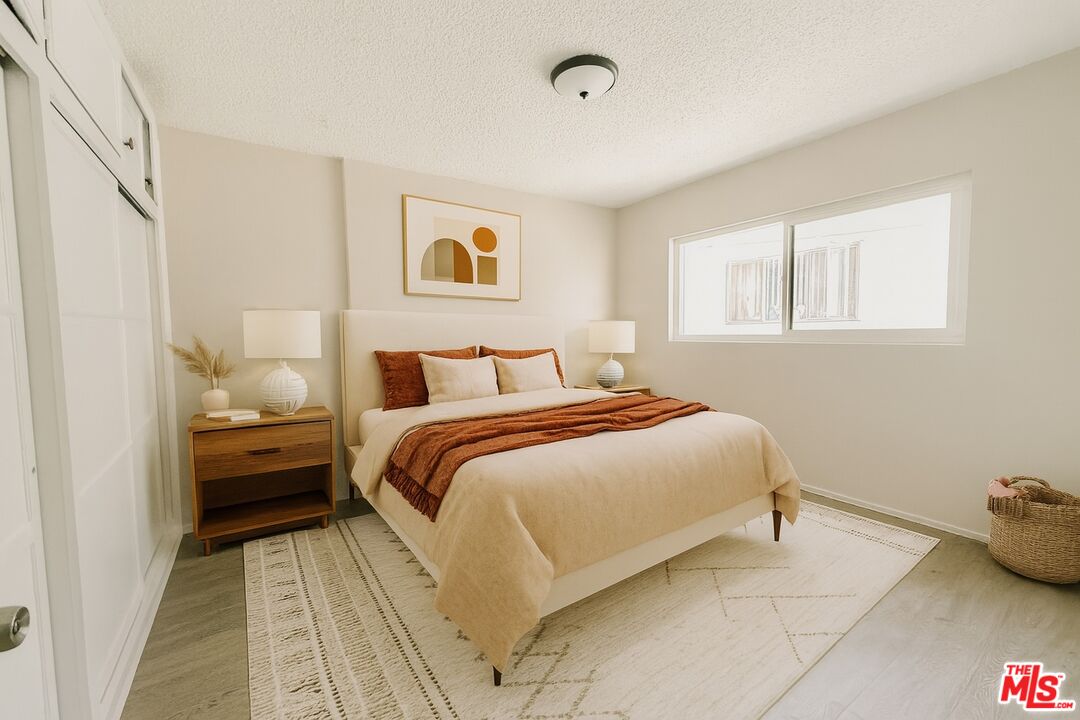 854 S Sherbourne Dr Unit: 6