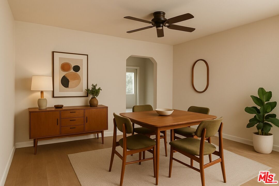 925 S Holt Ave Unit: 2