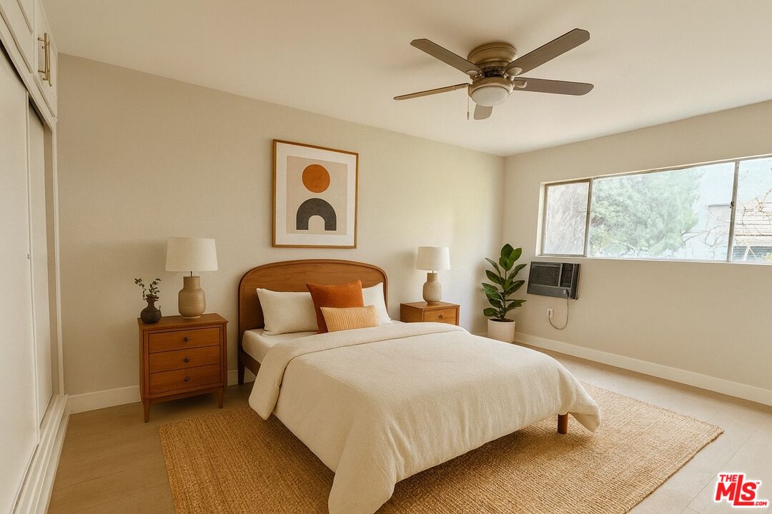 925 S Holt Ave Unit: 2