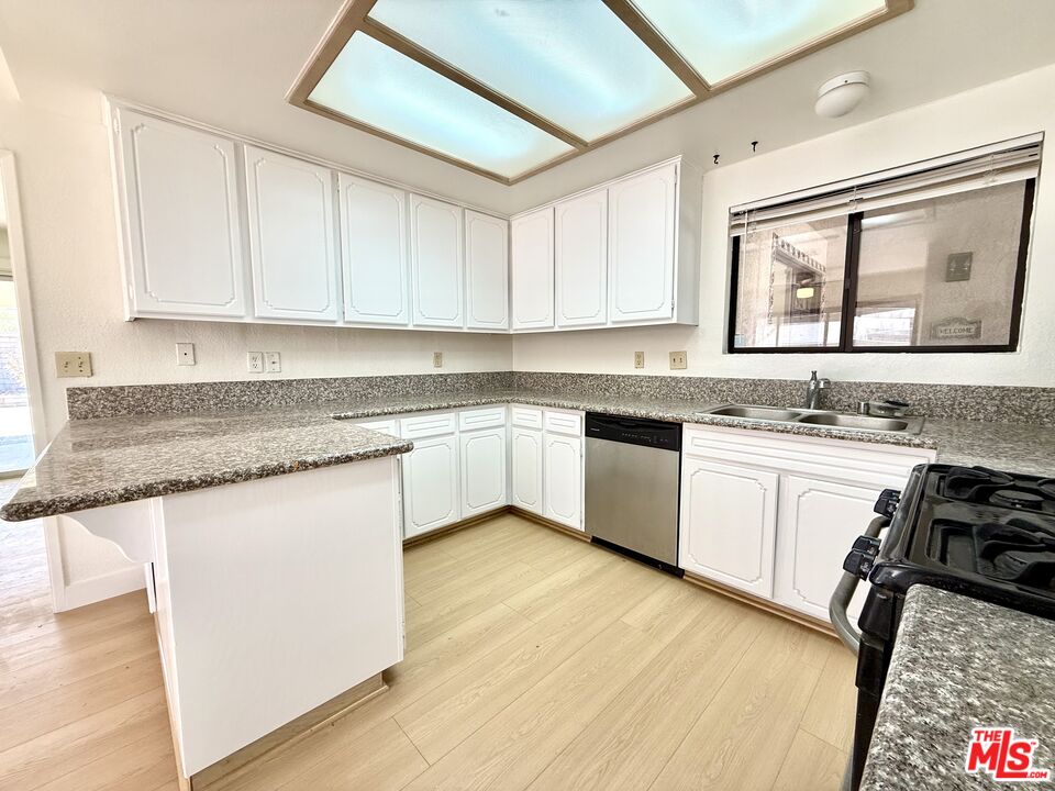 27205 AVENIDA QUINTANA