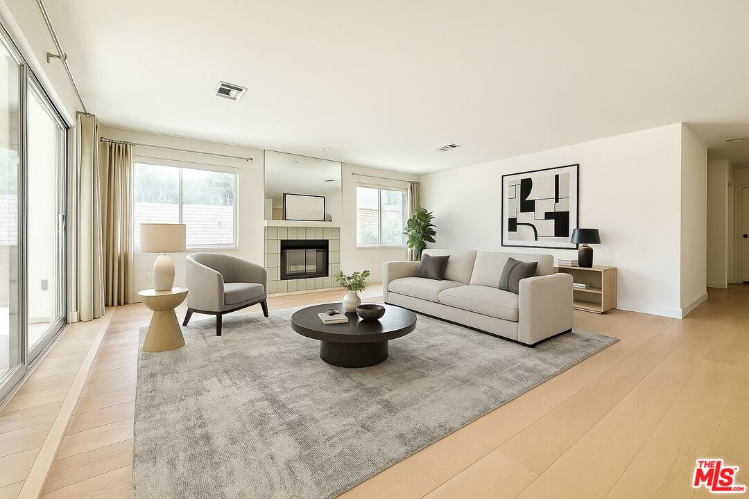 27205 AVENIDA QUINTANA