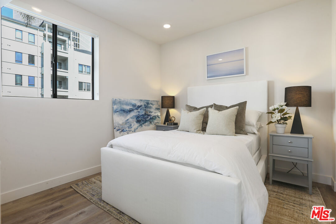 740 S Ridgeley Dr Unit: 302