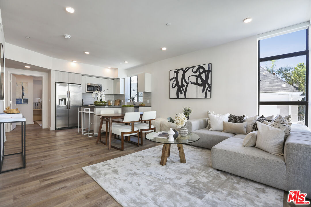 740 S Ridgeley Dr Unit: 302