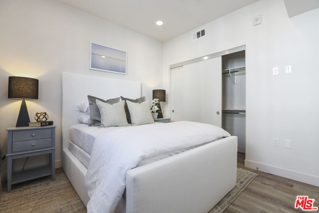 740 S Ridgeley Dr Unit: 302