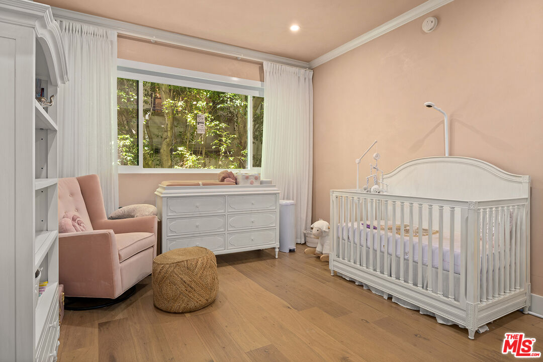 9000 Cynthia St Unit: 302