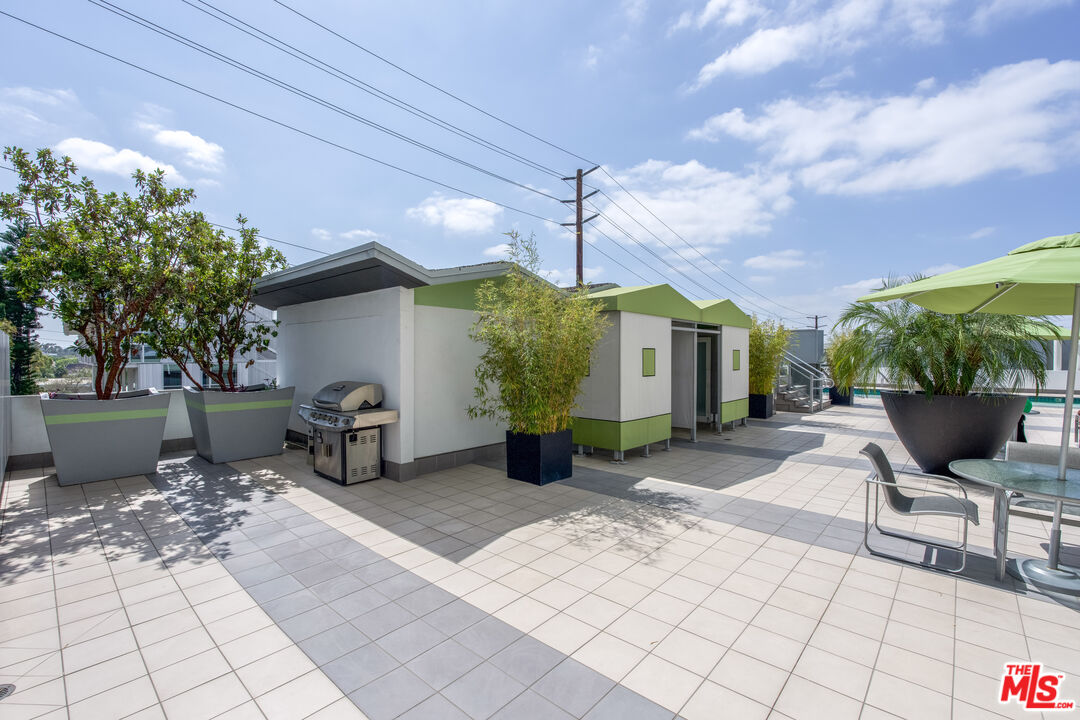 1155 N La Cienega Blvd Unit: 814