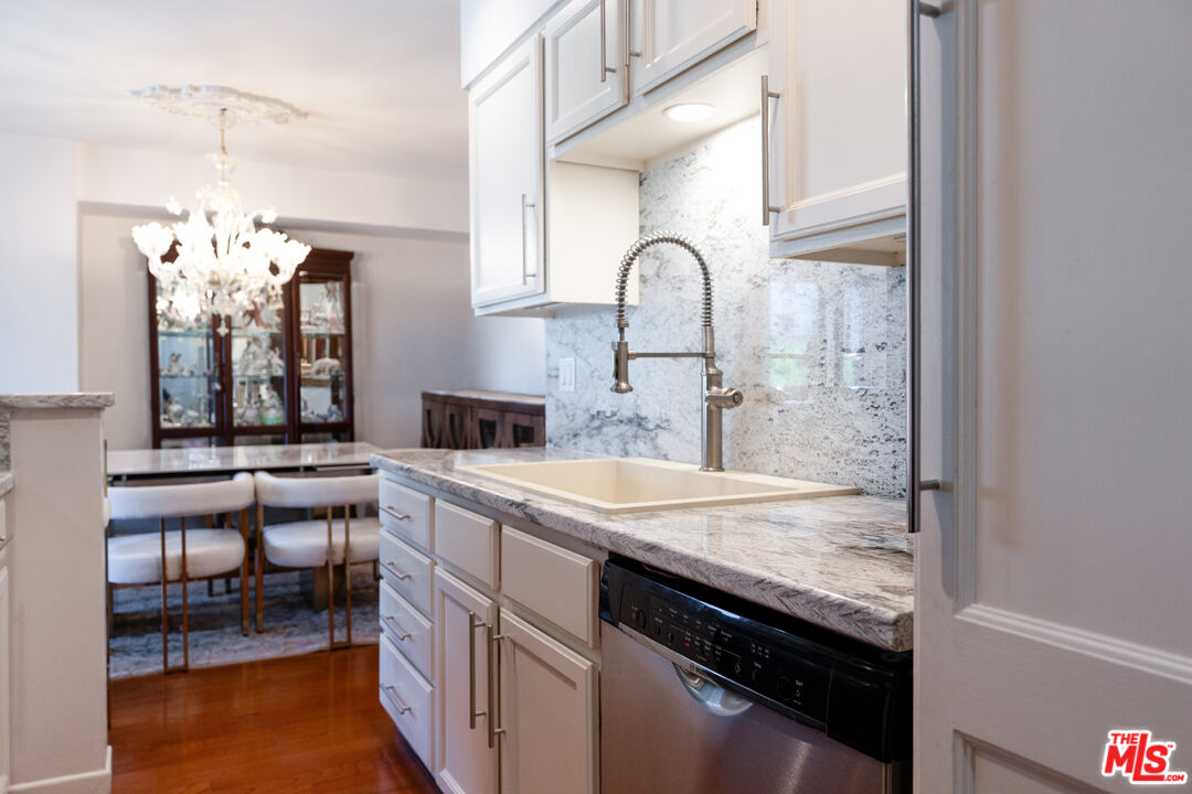 1155 N La Cienega Blvd Unit: 814