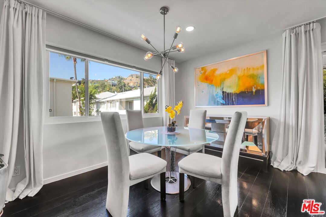 7949 Selma Ave Unit: 21