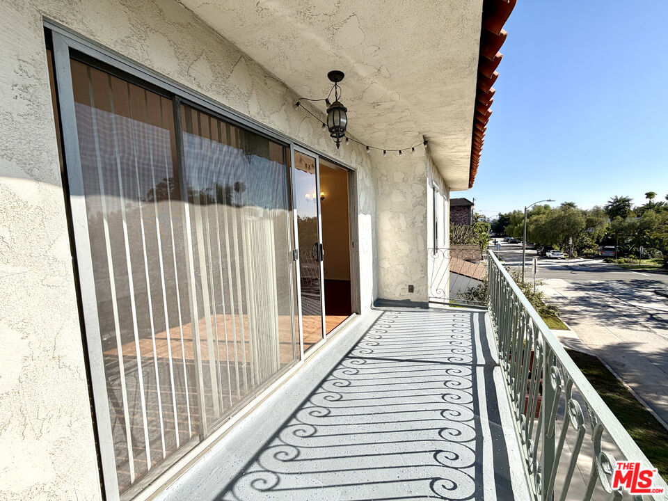 9157 Alcott St Unit: 4