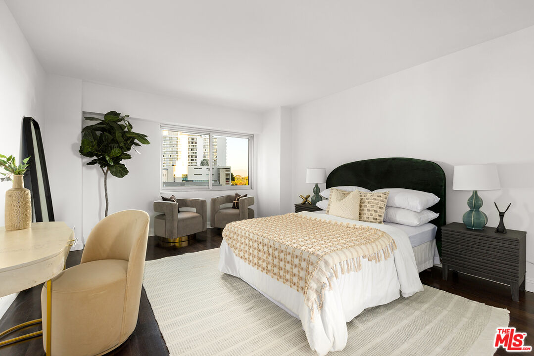 10450 Wilshire Blvd Unit: 8A