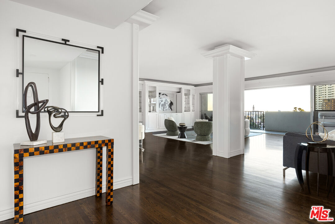 10450 Wilshire Blvd Unit: 8A