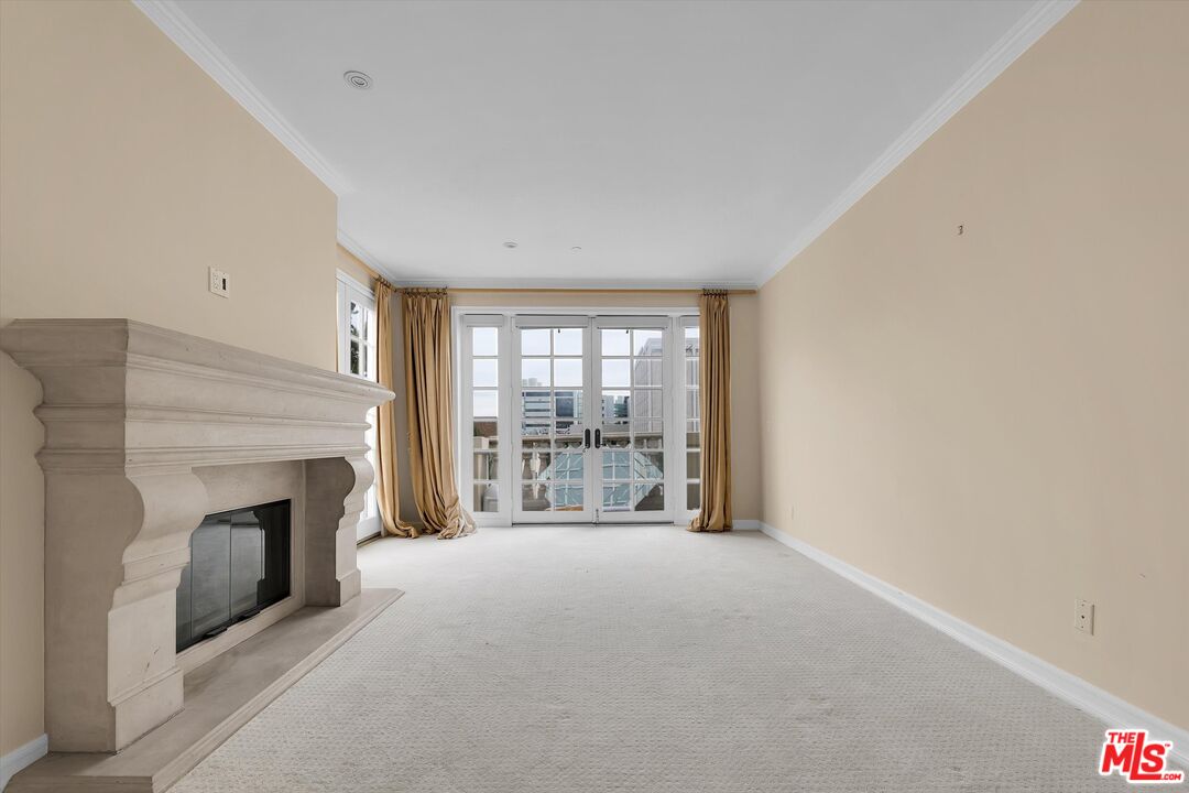 128 N Swall Dr Unit: PH6