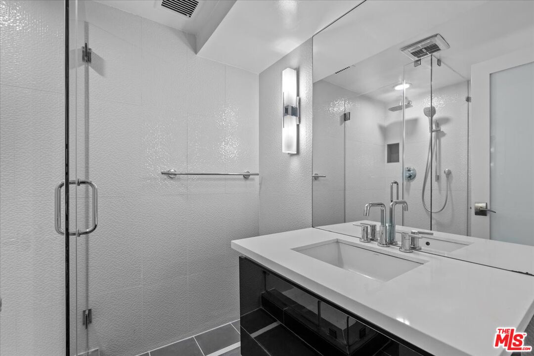 10701 Wilshire Blvd Unit: 804