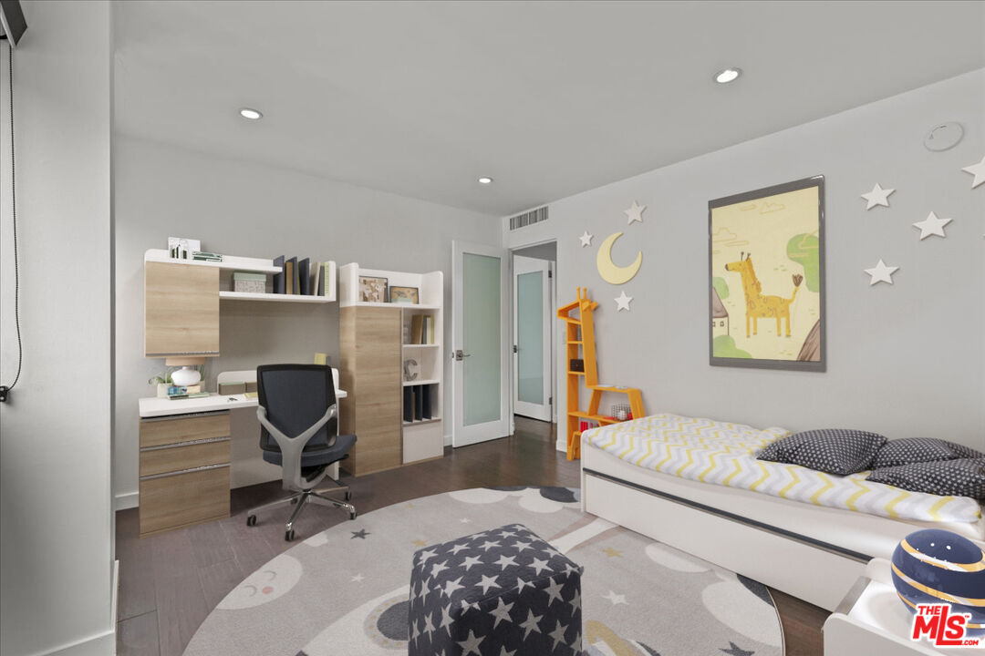 10701 Wilshire Blvd Unit: 804