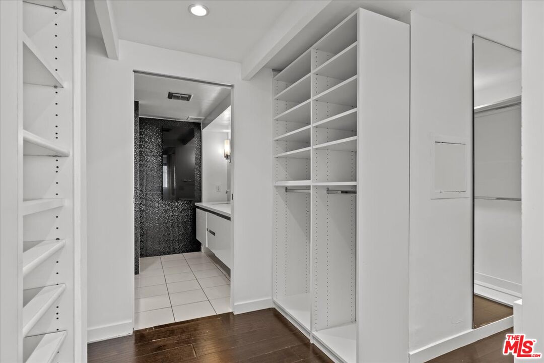 10701 Wilshire Blvd Unit: 804