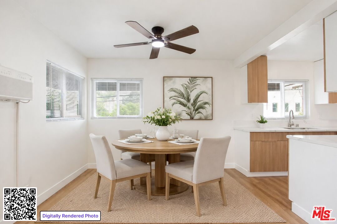 8440 Willoughby Ave Unit: 3