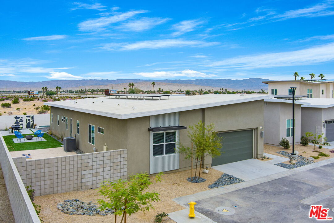 1605 Candela Ct