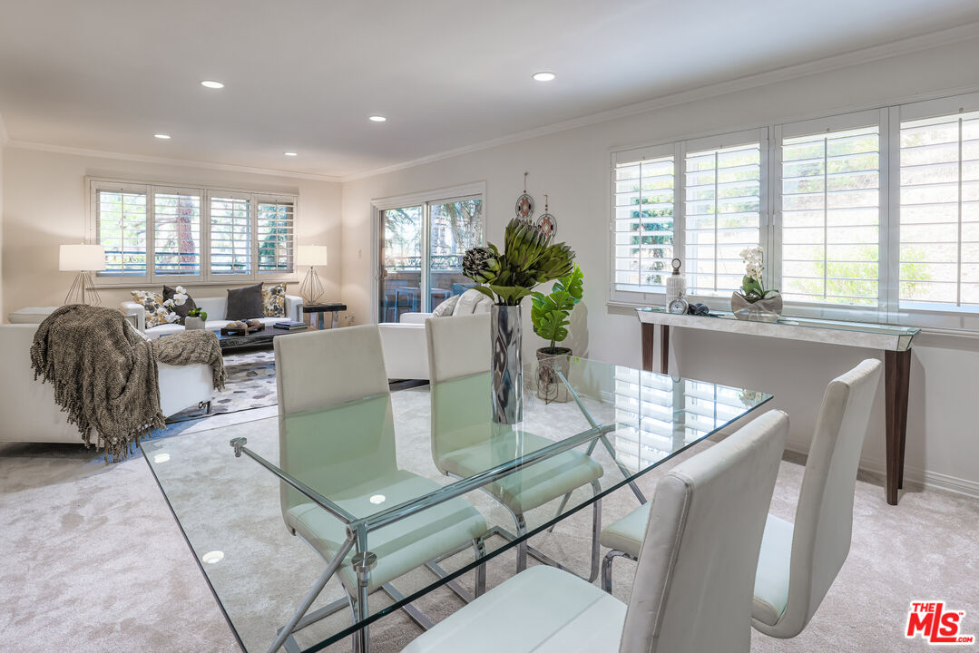 6700 Hillpark Dr Unit: 204