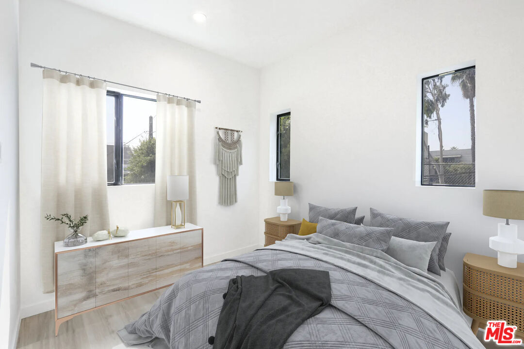829 Larrabee St Unit: 103
