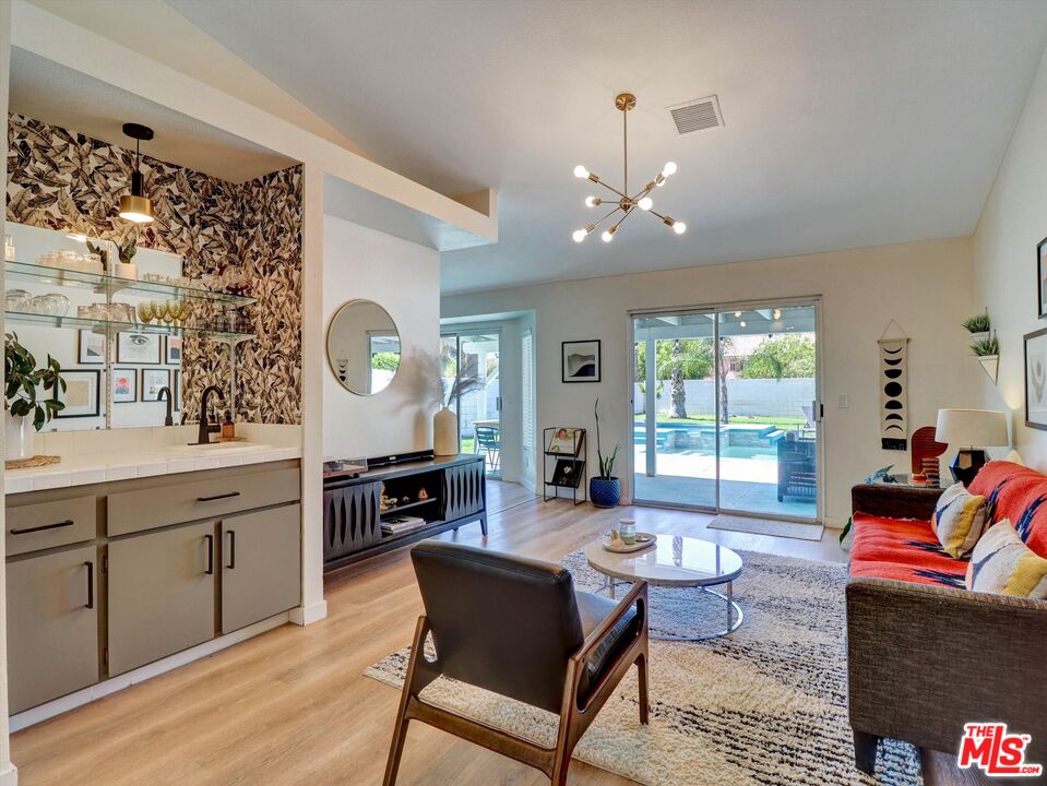 68725 Tachevah Dr