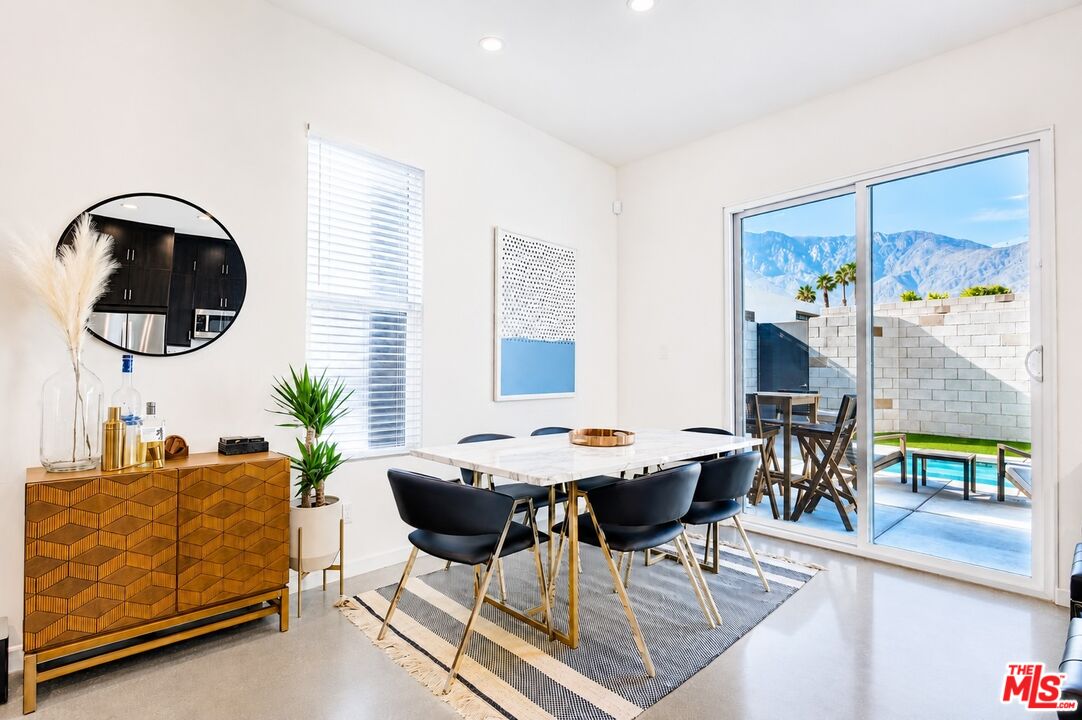 2693 Paragon Loop