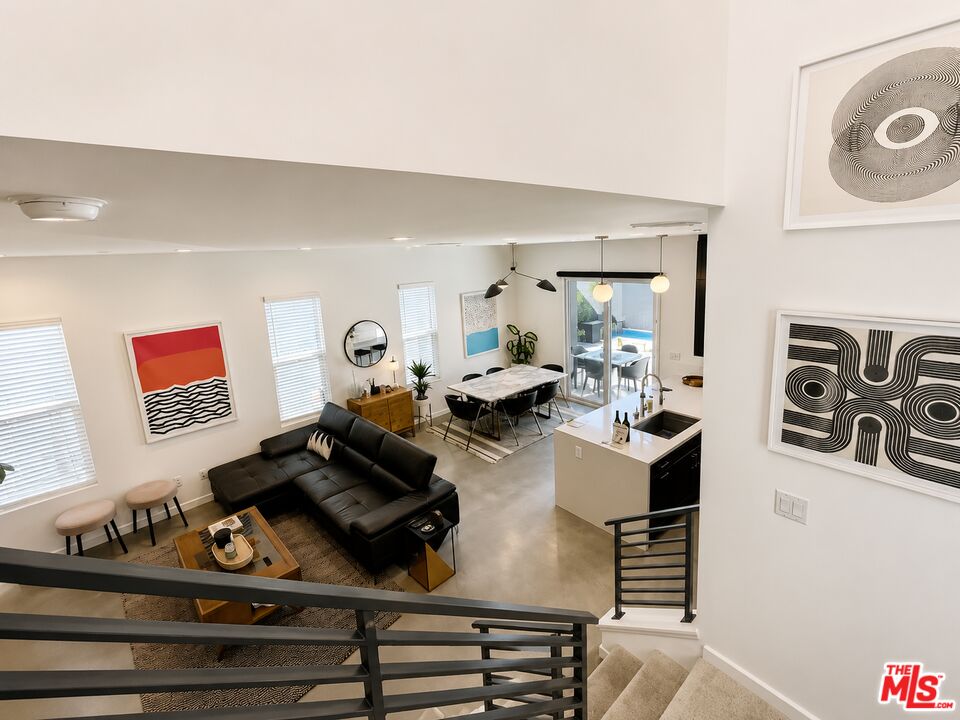 2693 Paragon Loop
