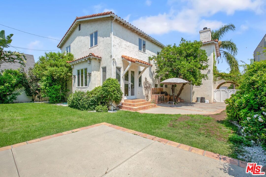 333 S MCCARTY DR