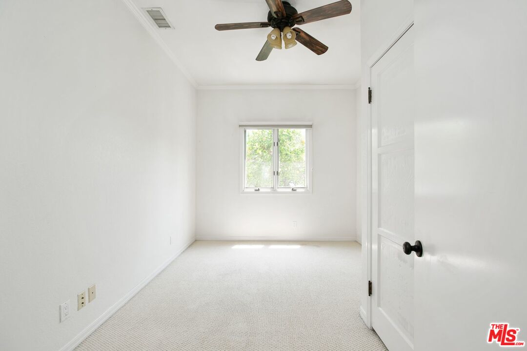 333 S MCCARTY DR