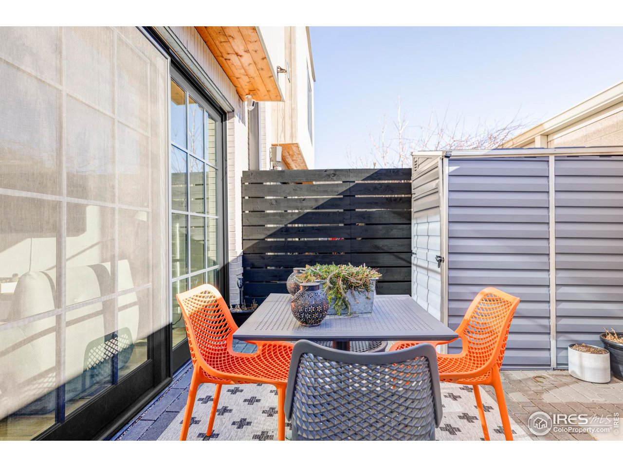 2128 Pearl St Unit: B