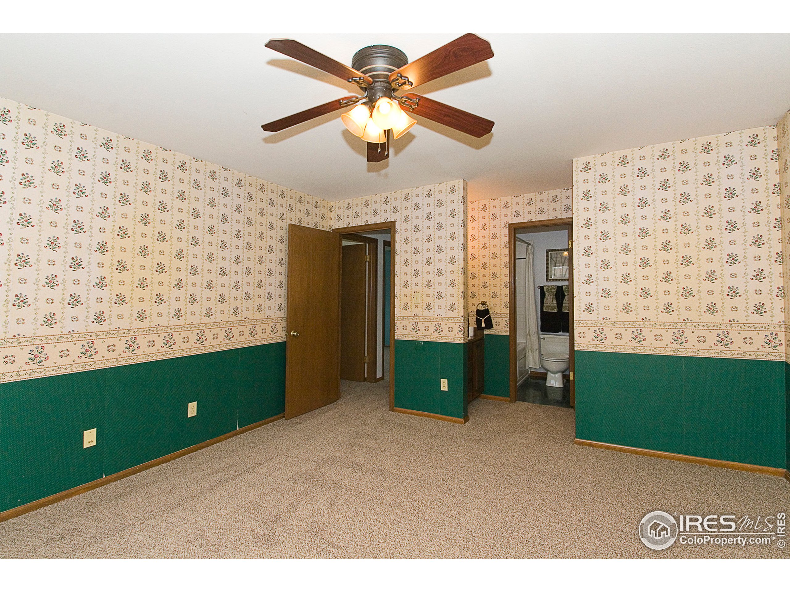 2128 Pearl St Unit: B