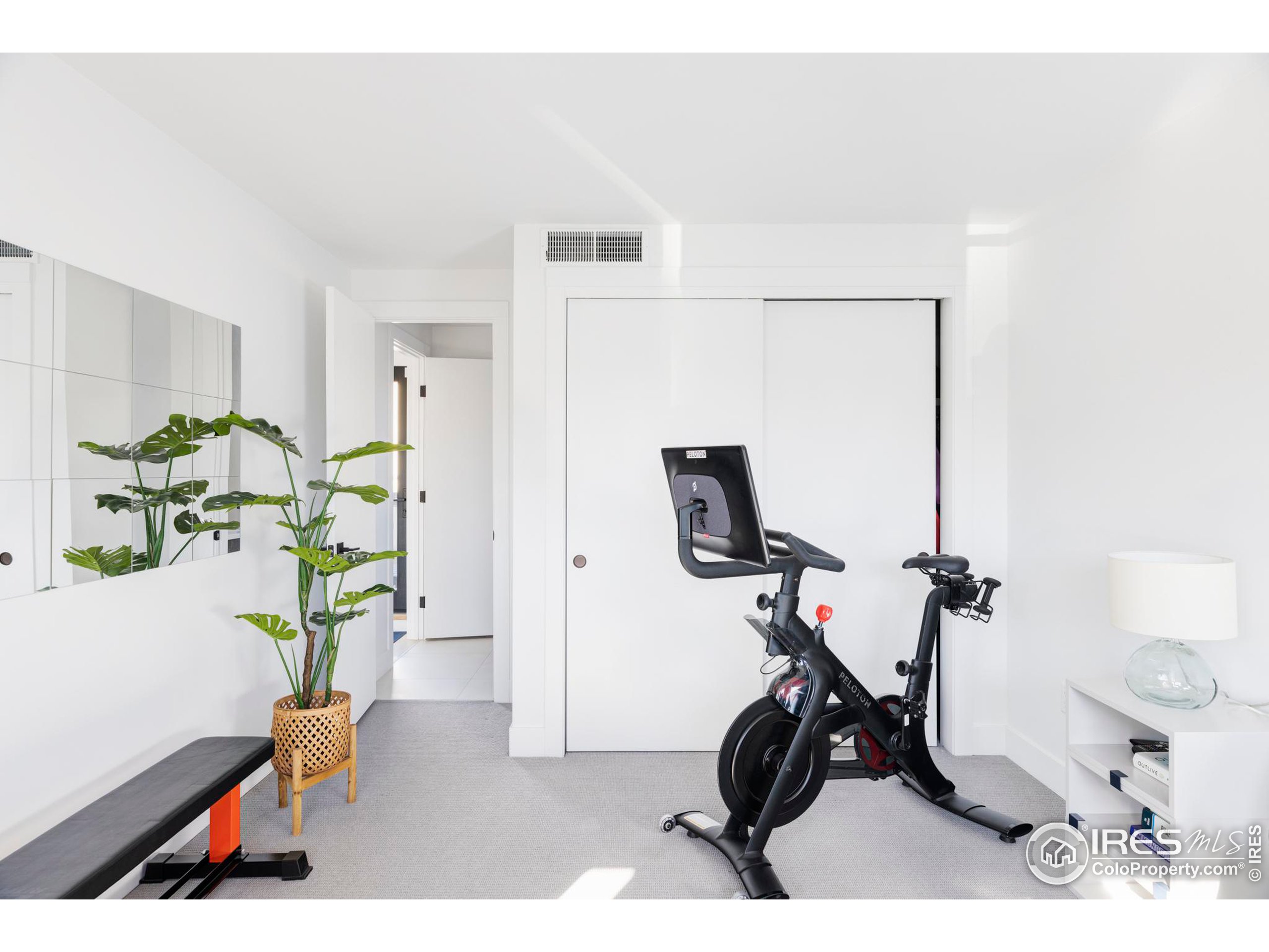 2128 Pearl St Unit: B