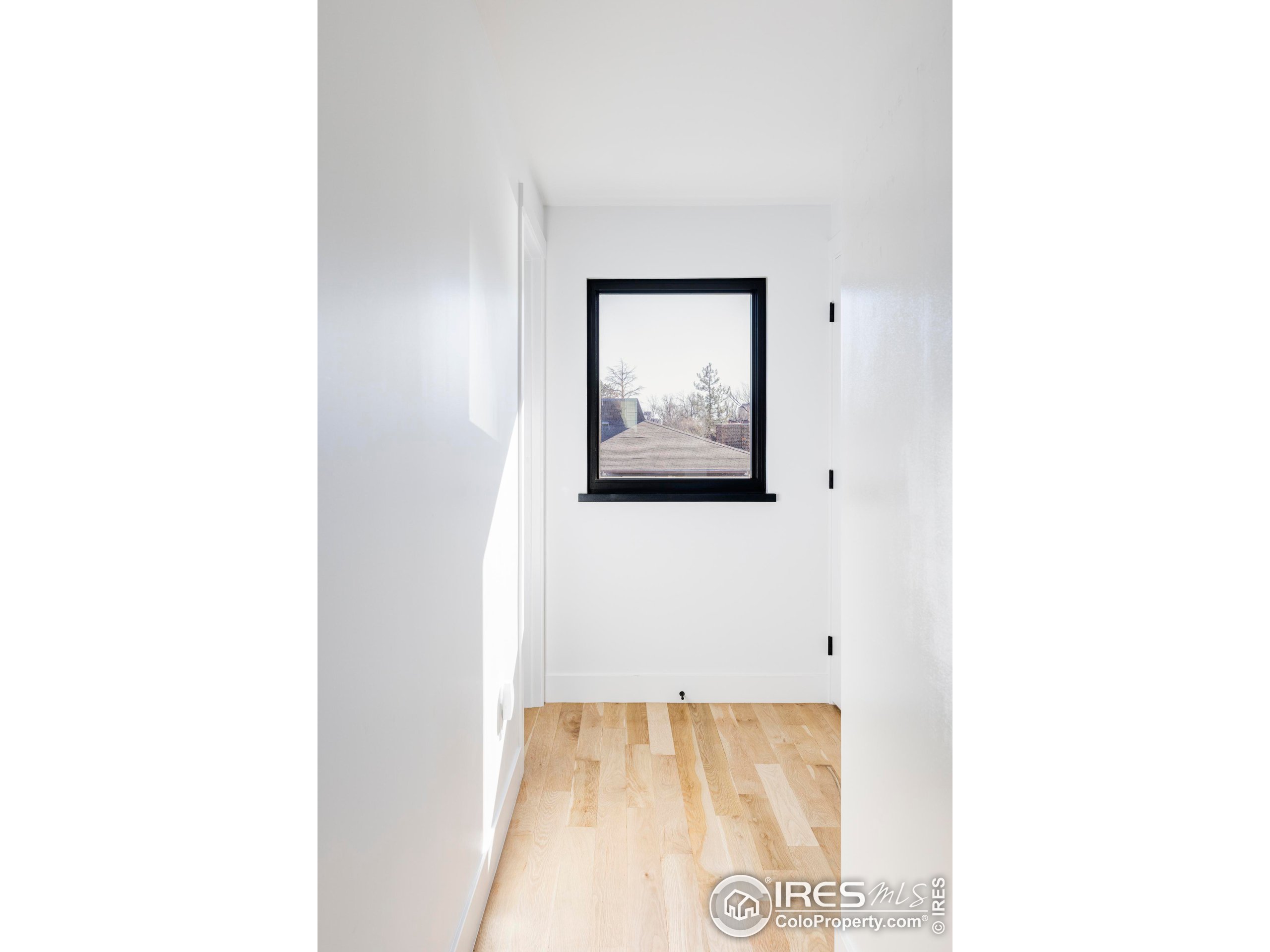 2128 Pearl St Unit: B