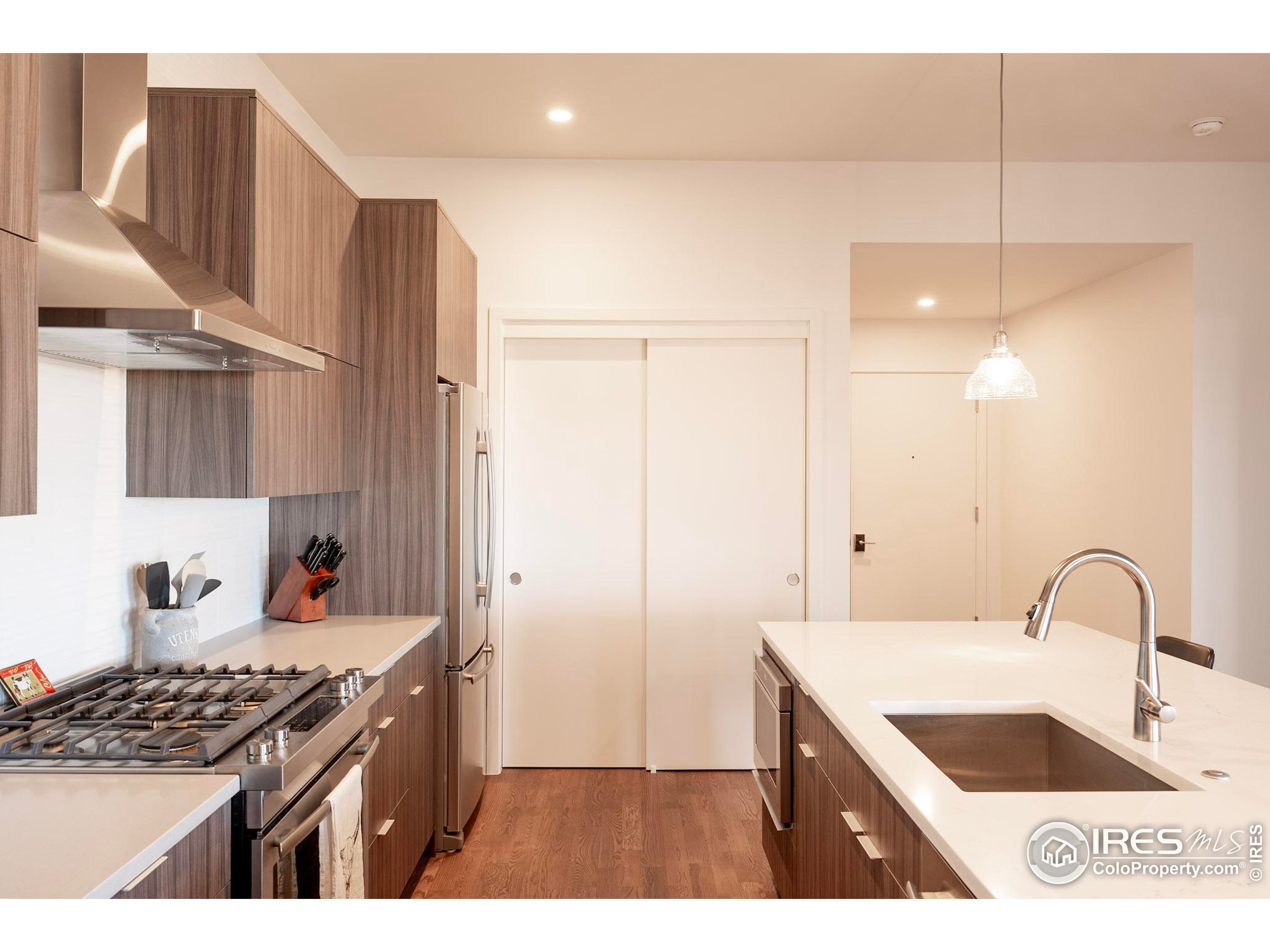 630 Terrace Ave Unit: D