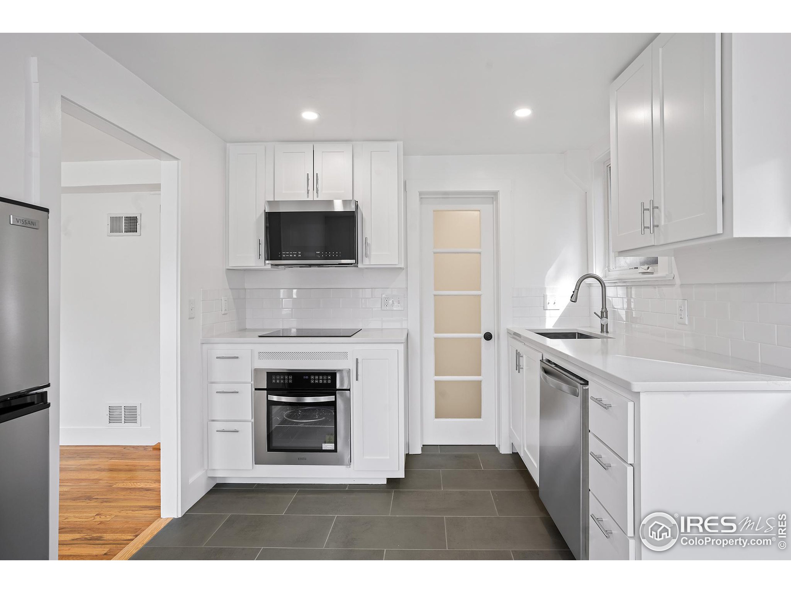 957-959 9th St