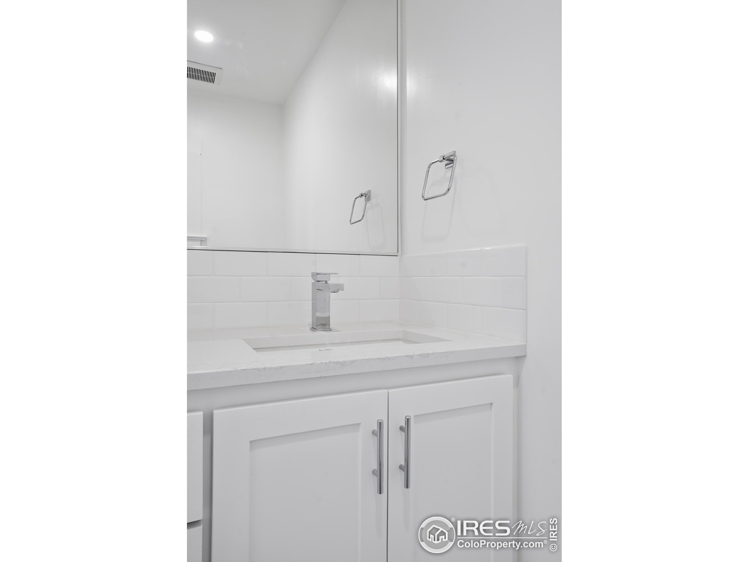 957-959 9th St
