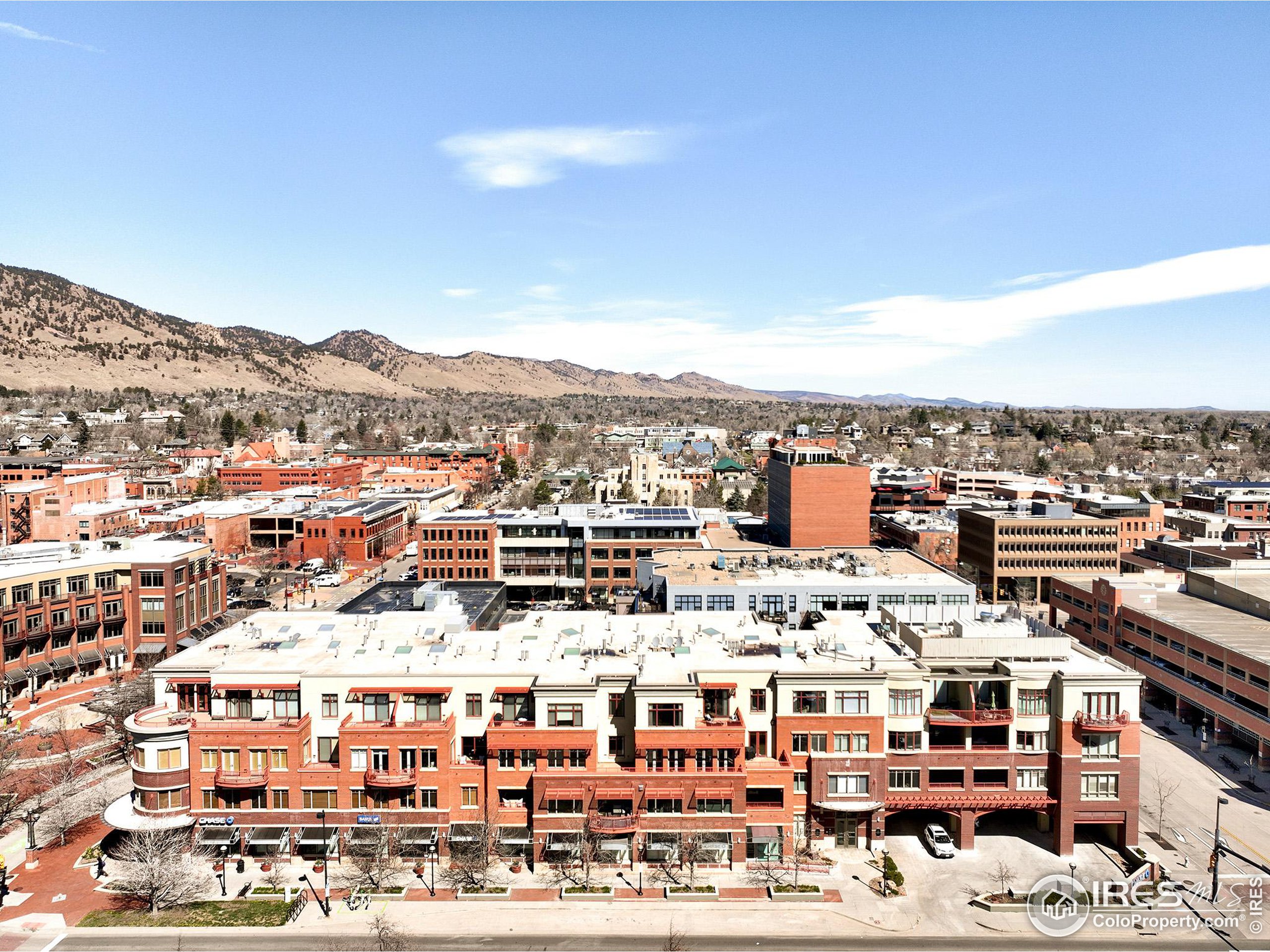 1301 Canyon Blvd 406