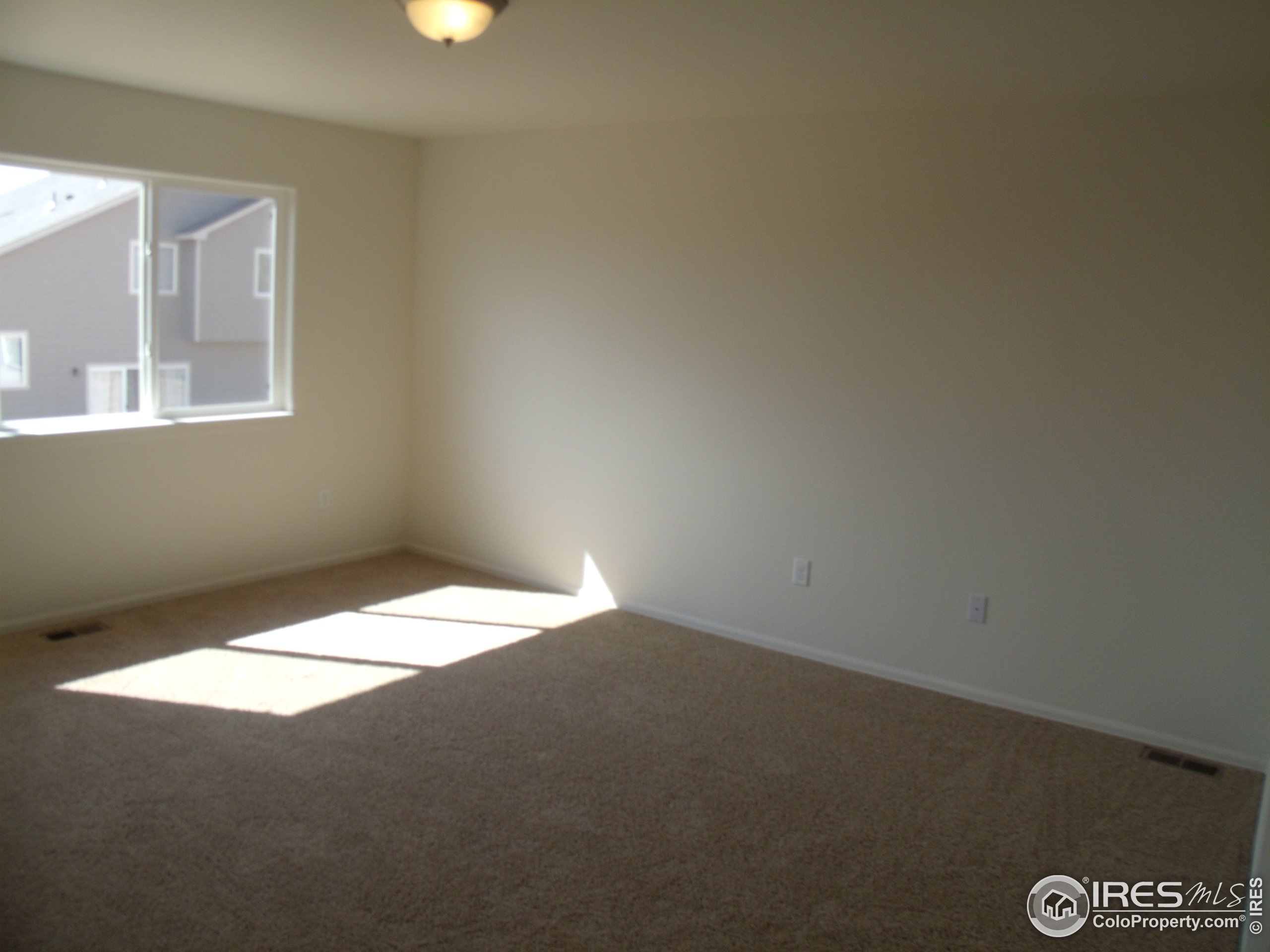 1301 Canyon Blvd 406