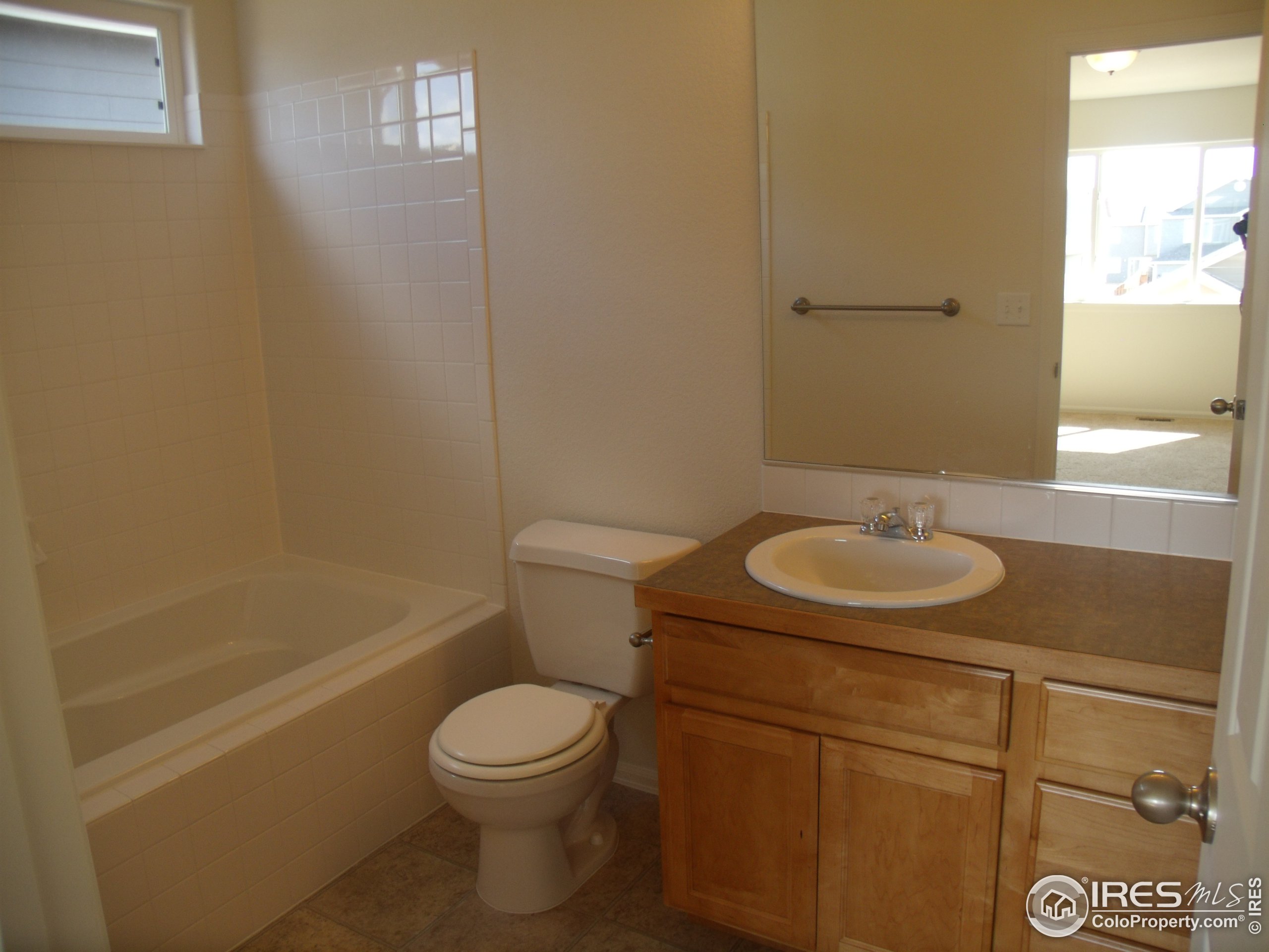 1301 Canyon Blvd 406