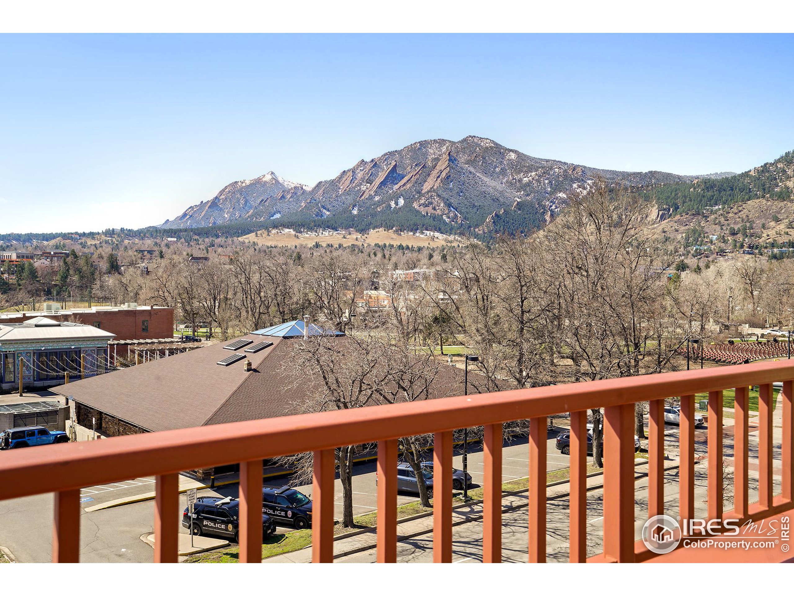 1301 Canyon Blvd 406