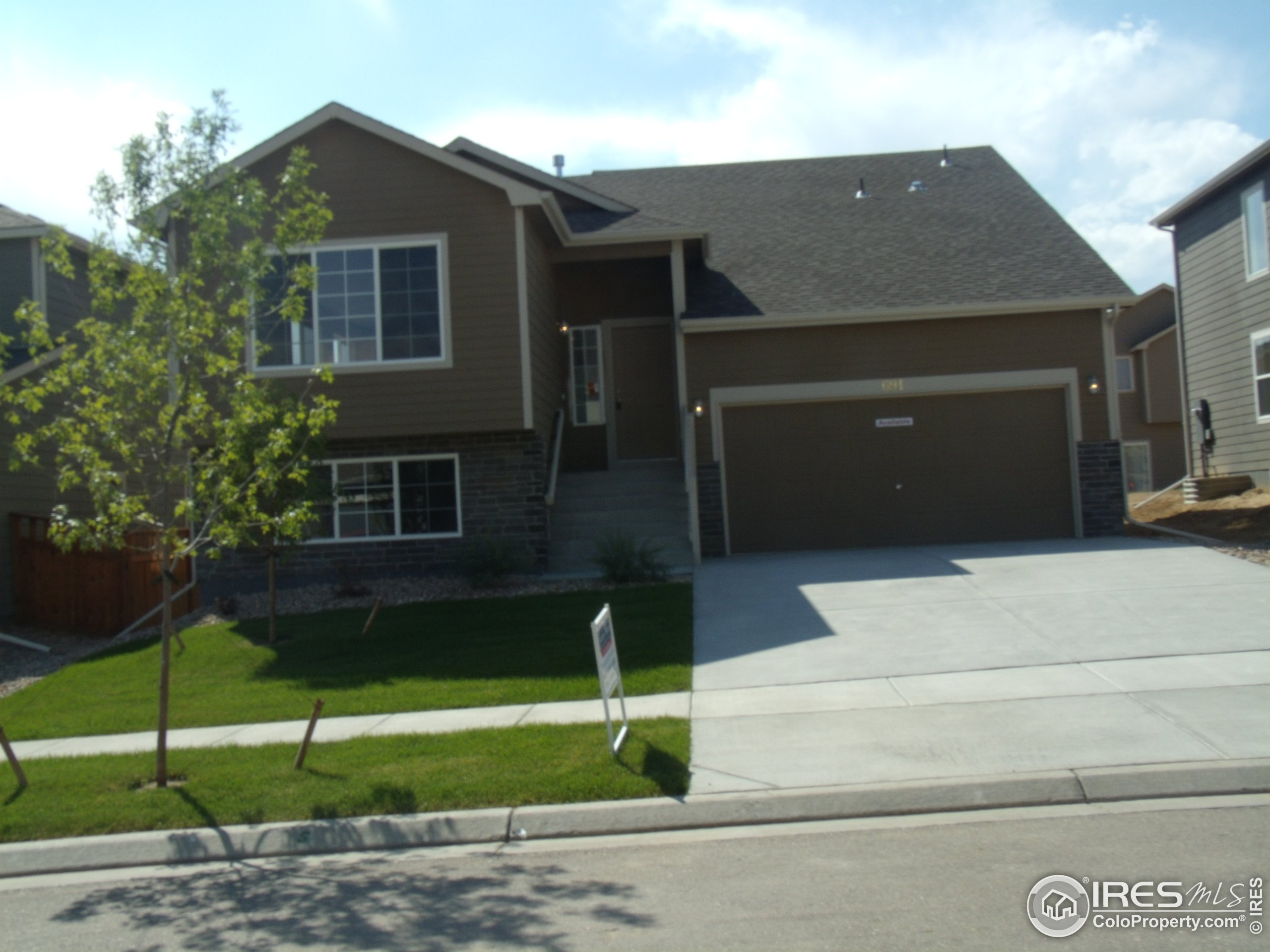 1301 Canyon Blvd 406