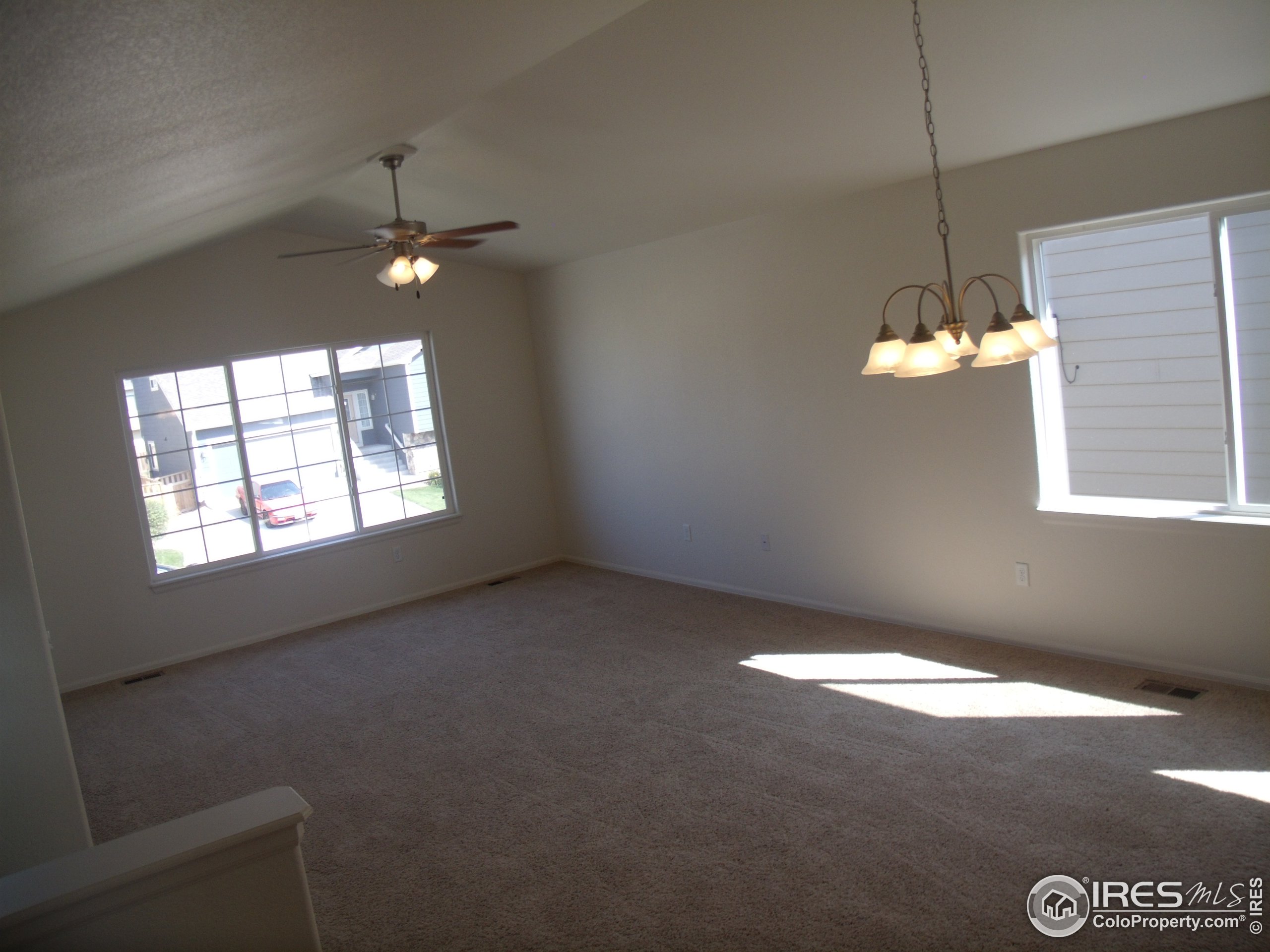 1301 Canyon Blvd 406