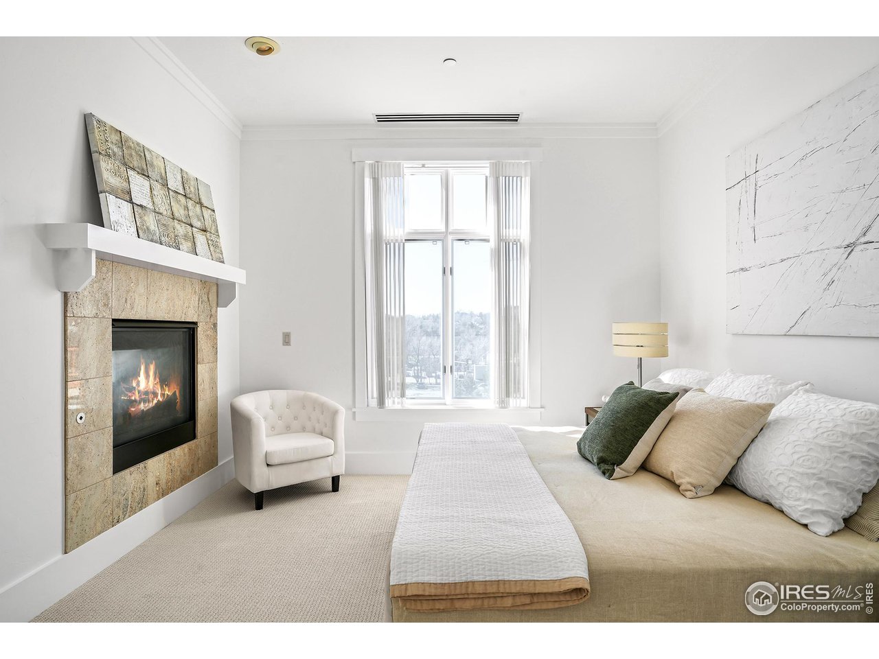 1301 Canyon Blvd 406