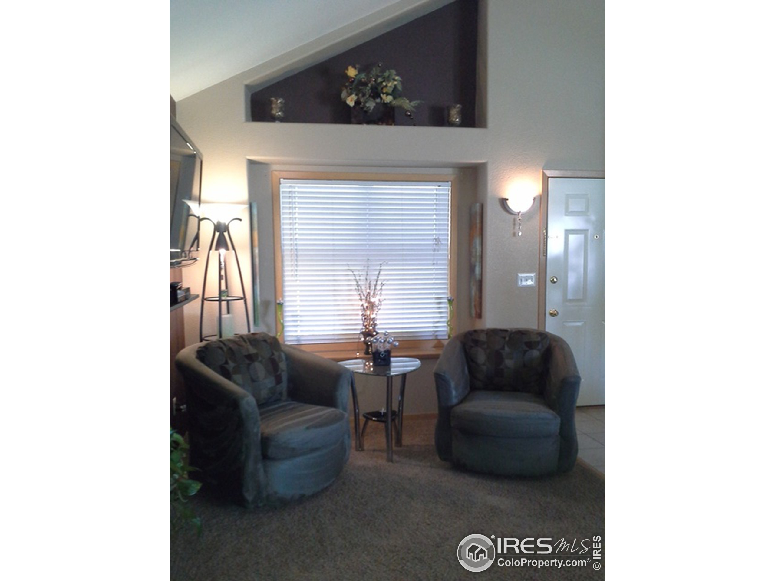 1707 Walnut St 204
